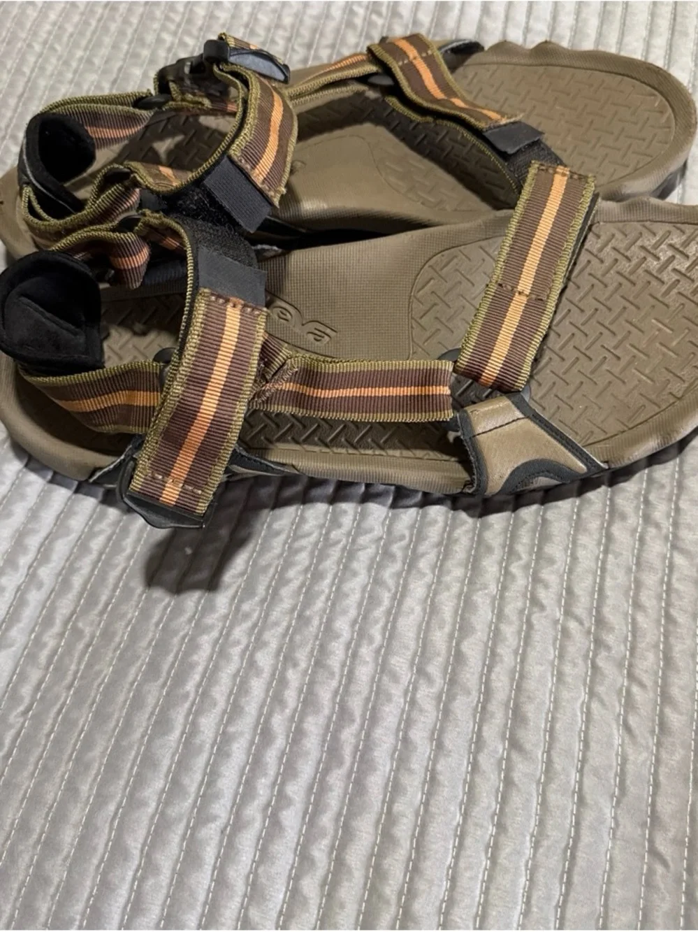 Teva lightweight sport
